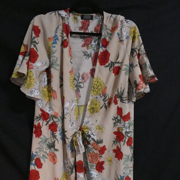 GIRLS ON FILM | size 10 | Floral Tie Waist Gown / Cover-Up - Picture 6 of 16